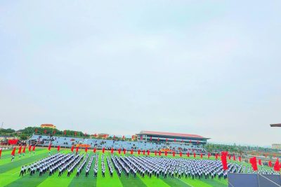 Màn đồng diễn Võ nhạc Vovinam của học sinh trường THCS Phát Diệm